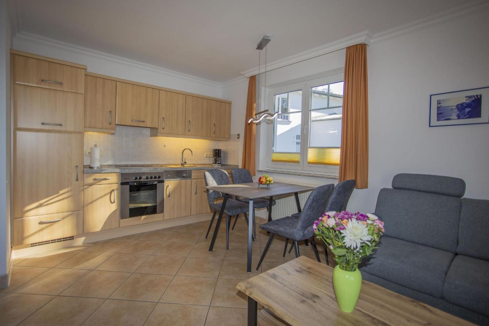 Ferienhaus Zum Suedstrand Sellin  المظهر الخارجي الصورة